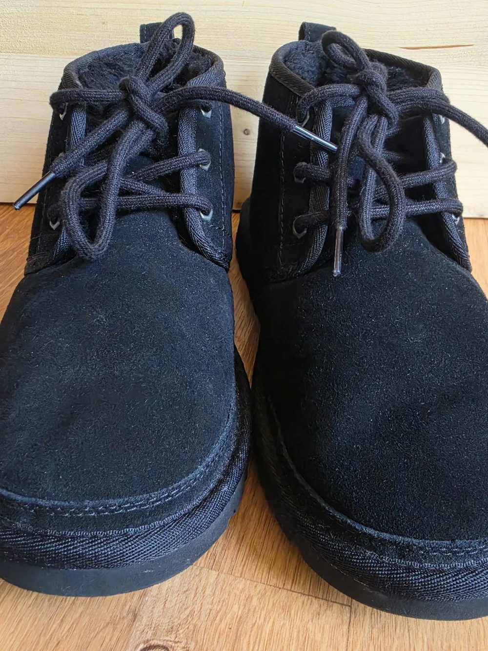 UGG Men’s Black Suede Chukka Boot